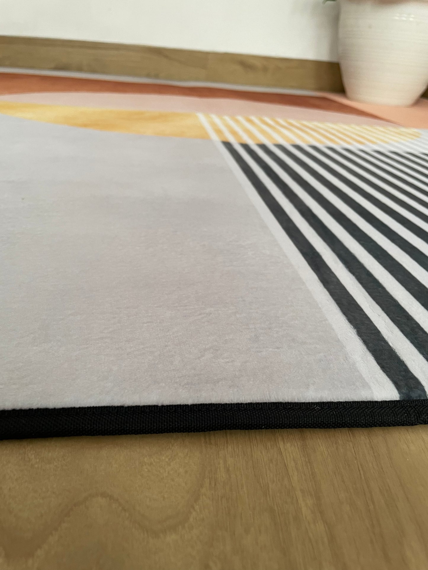 Kameleon Abstract Art 22 Rug