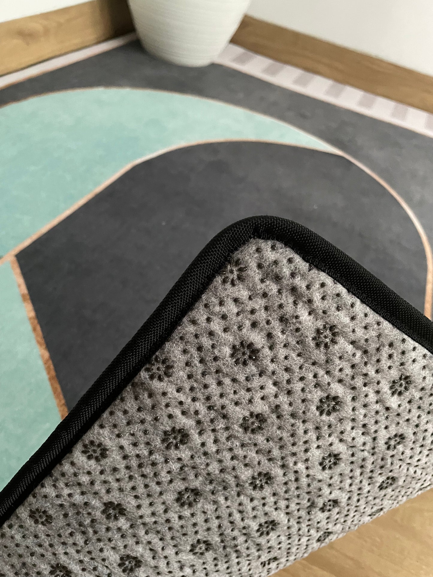Kameleon Abstract Art 25 Rug