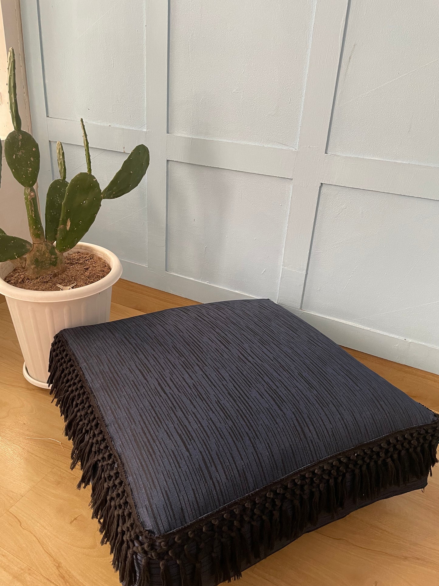 Floor Pouf 12 by Kameleon