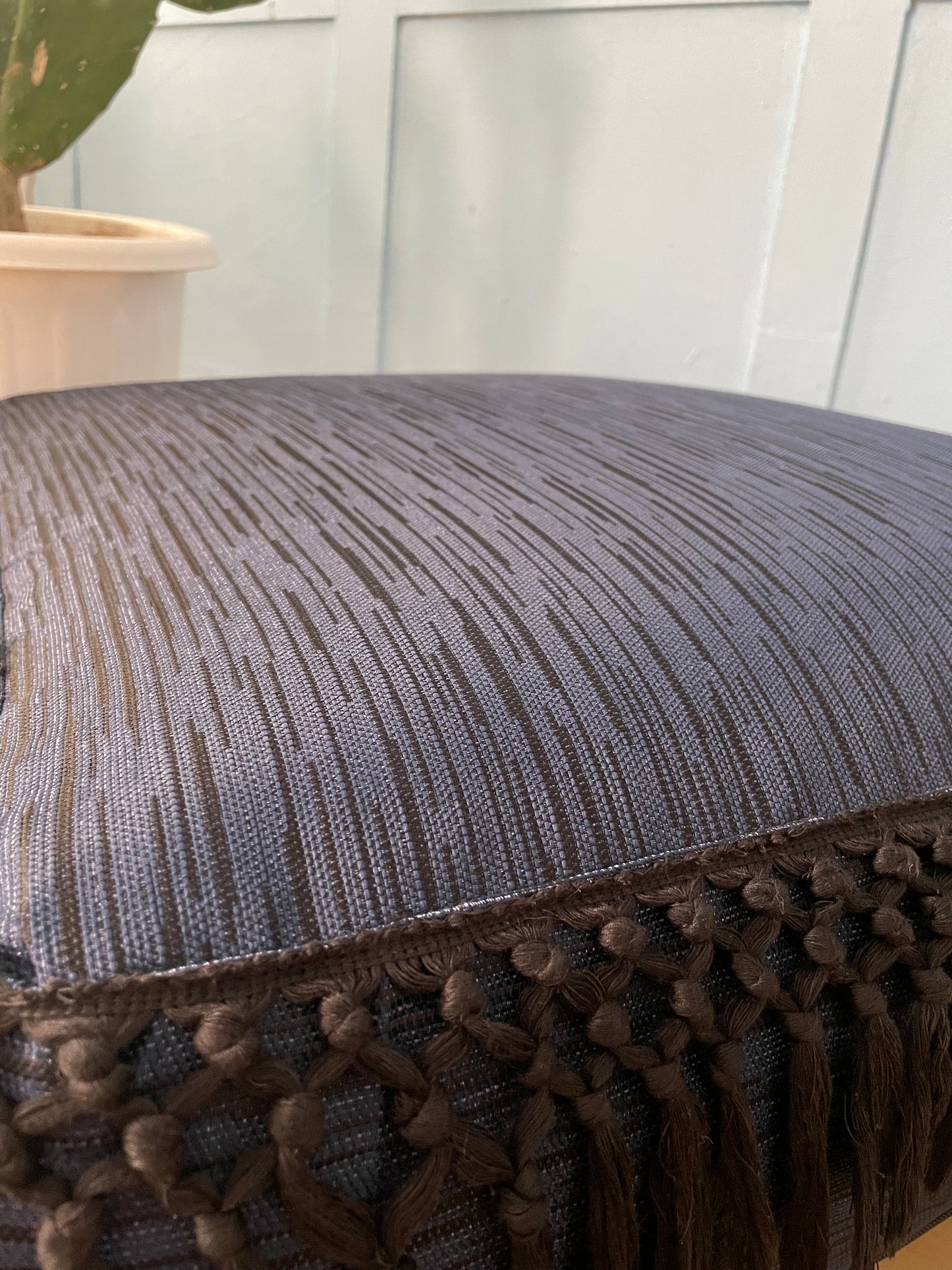 Floor Pouf 12 by Kameleon