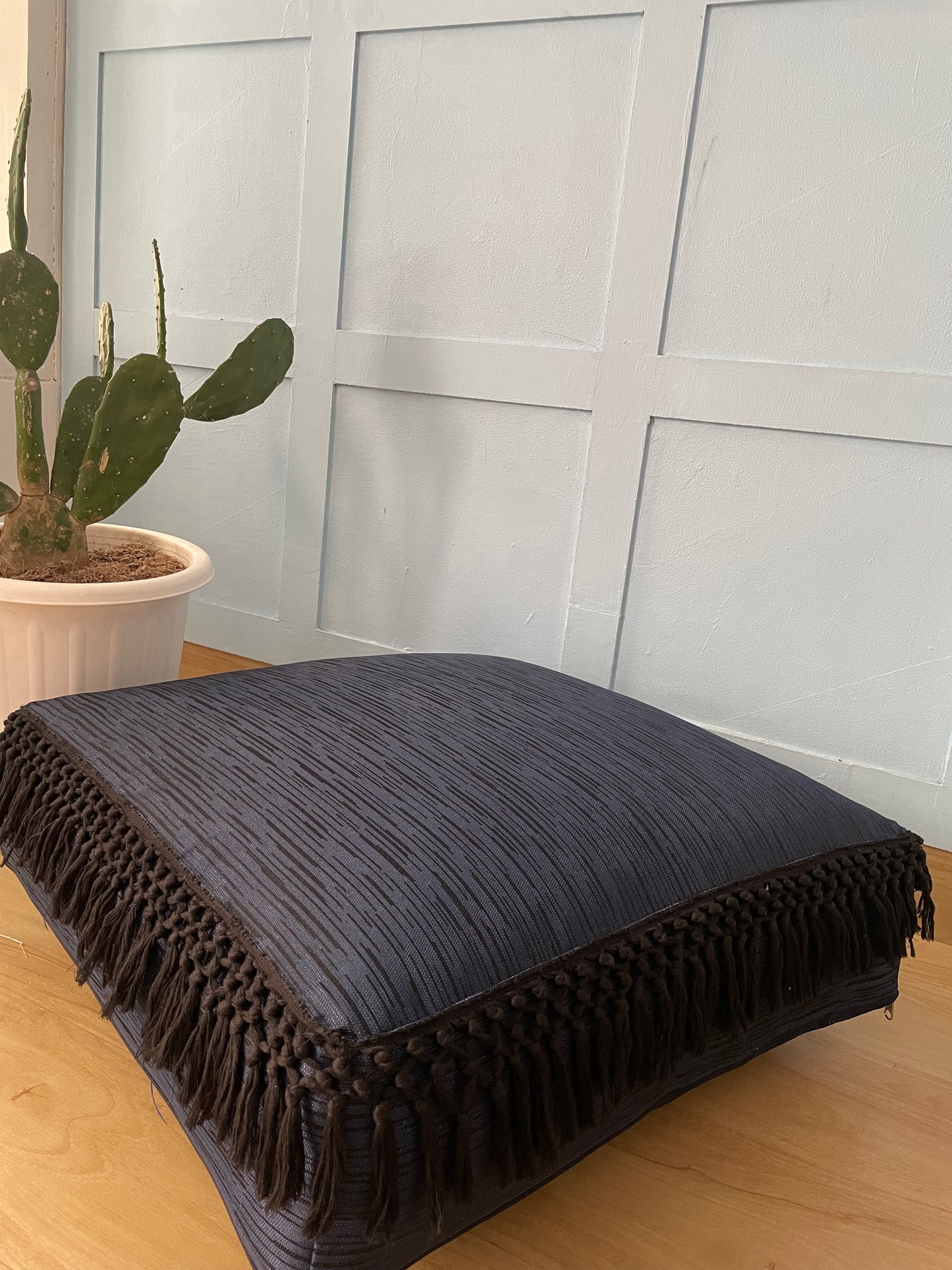 Floor Pouf 12 by Kameleon