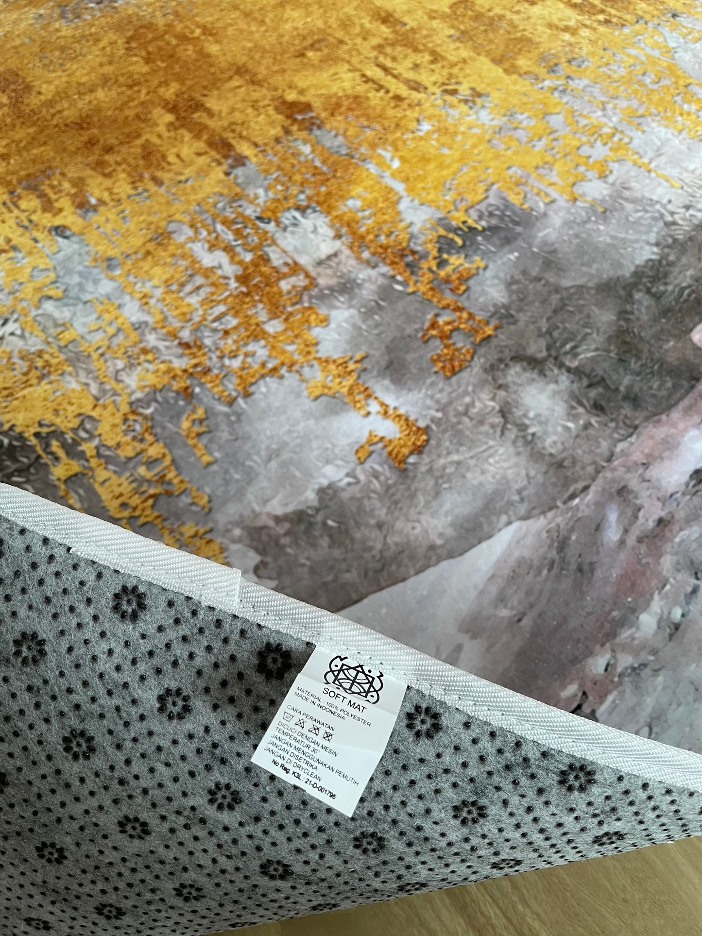 Kameleon Abstract Art 5 Rug