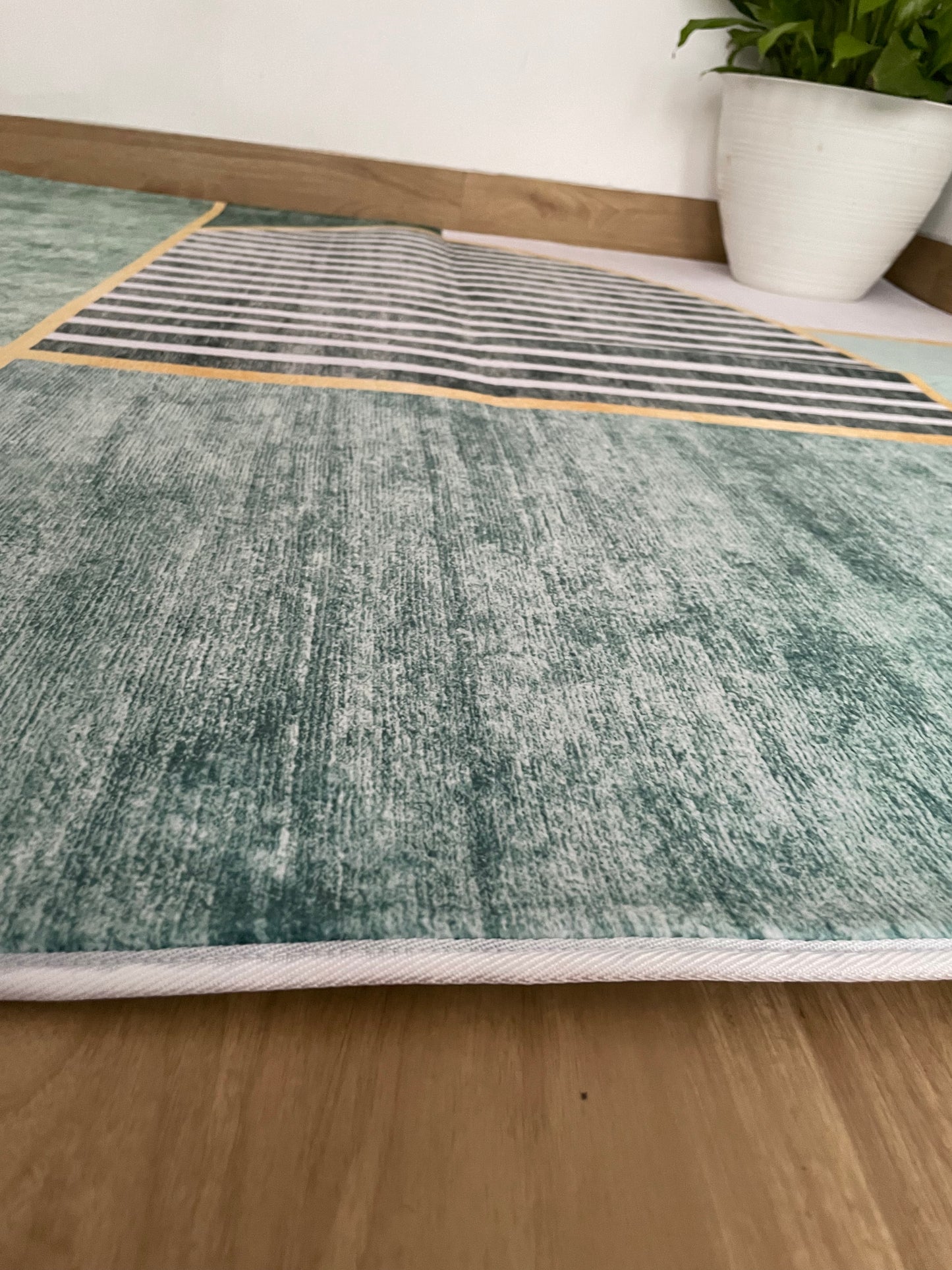 Kameleon Abstract Art 16 Rug
