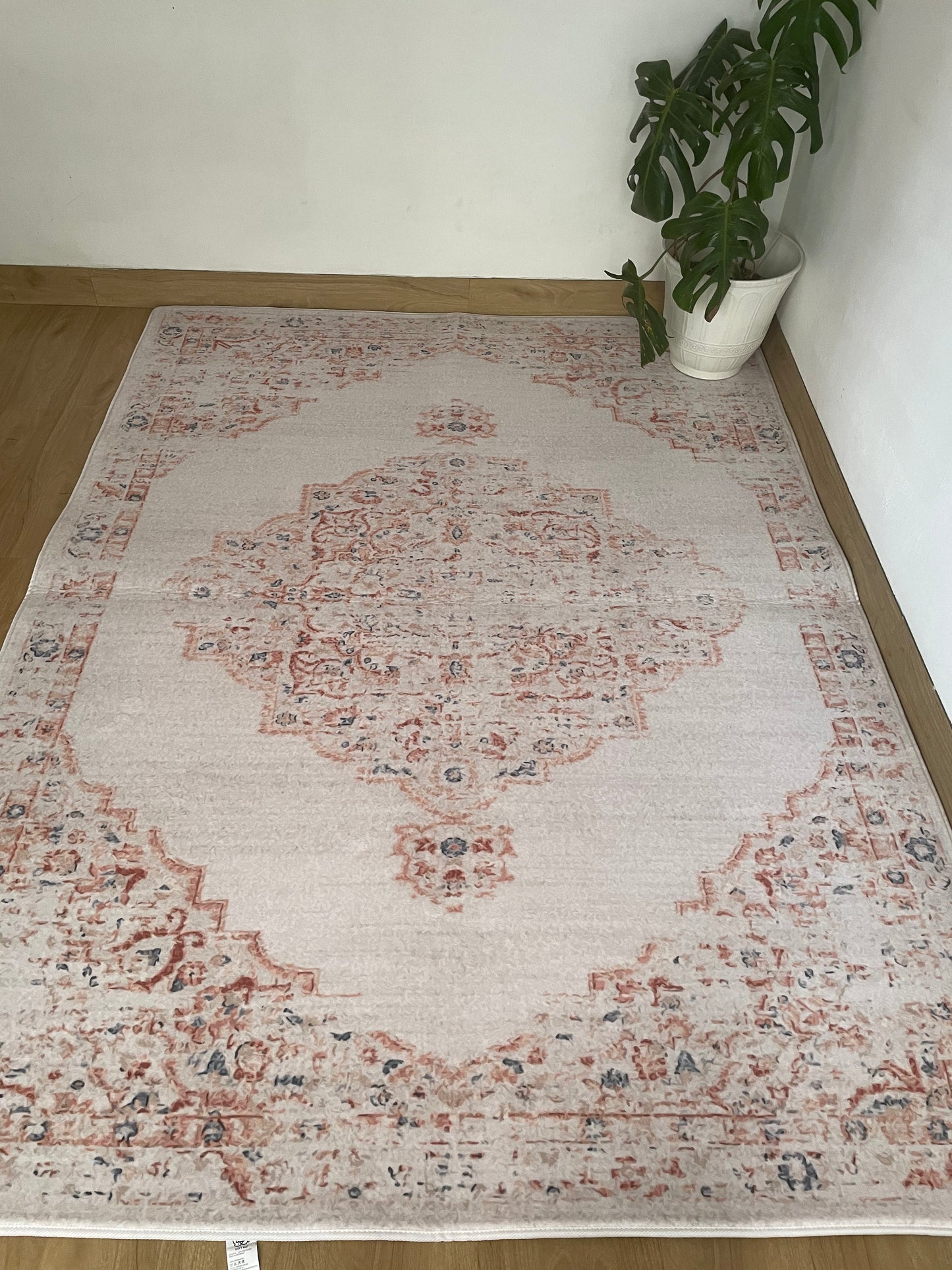 Kameleon Turkish 32 Rug – washable, anti-slip felt rubber, eco-friendly custom design